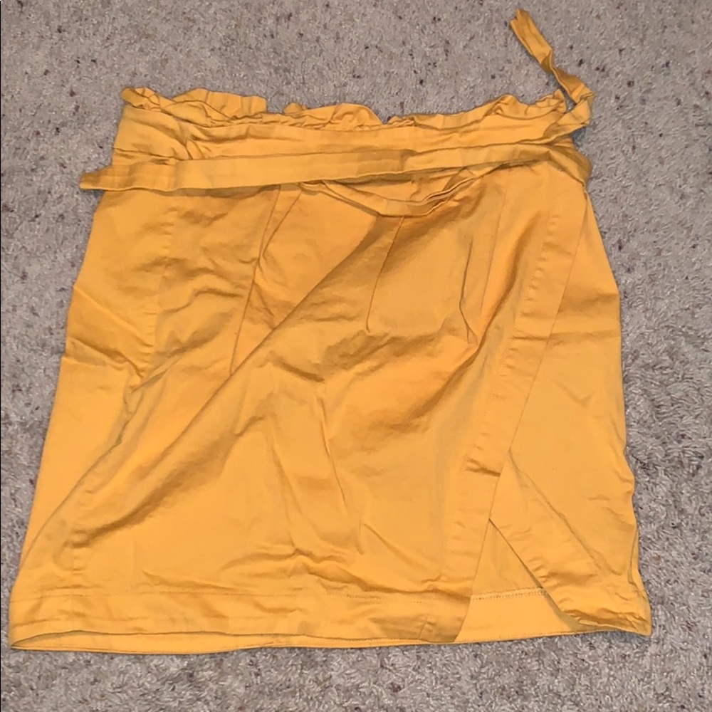 Yellow skirt